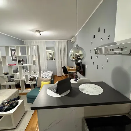 Marse Apartment *